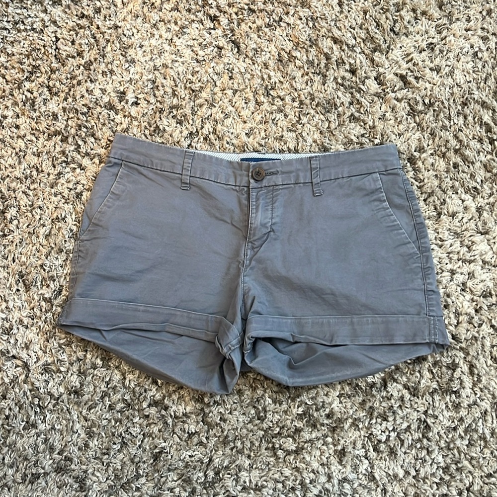 OldNavy Size 2 Everyday Grey Shorts